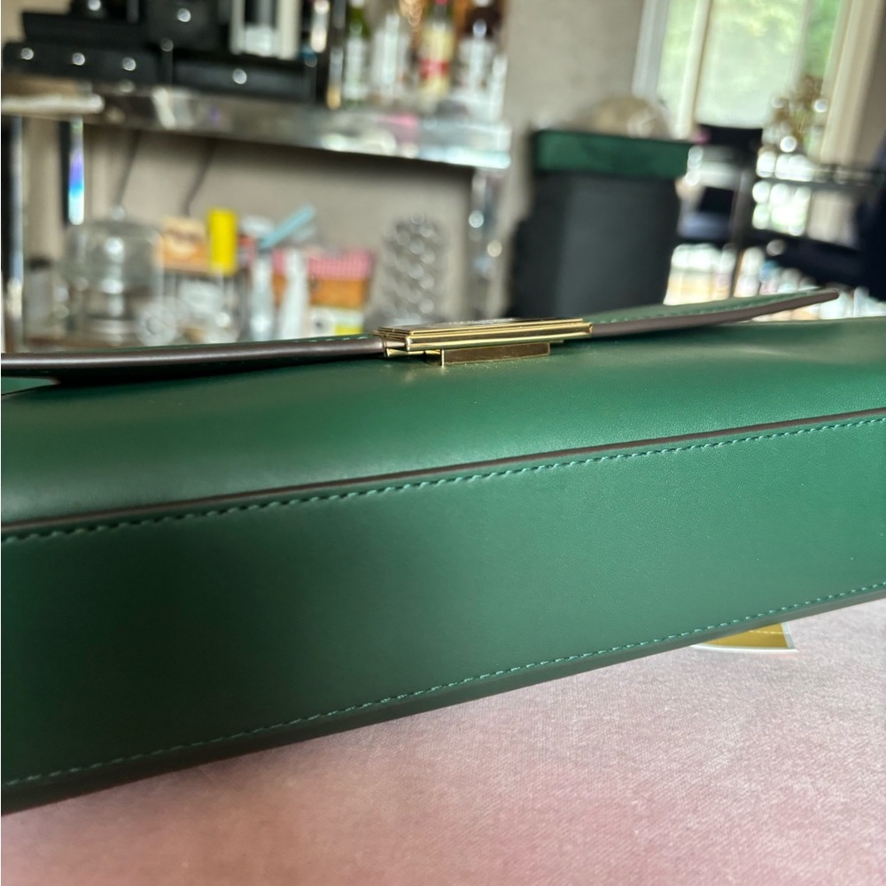 Michael Kors Ludlow Medium Green Shoulder Bag, NWT - Picture 9 of 10